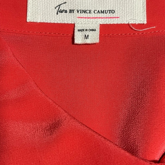 Two by Vince Camuto Bright Coral Long Sleeve Button Down 100% Silk MEDIUM - Picture 8 of 8